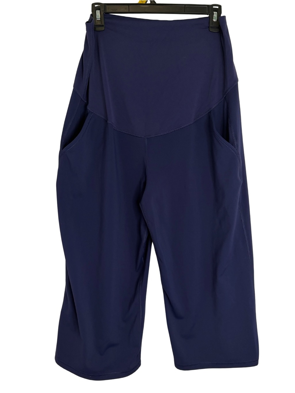 3/$20 G4Free Dark Blue EverGoing Maternity Yoga Capri Pants